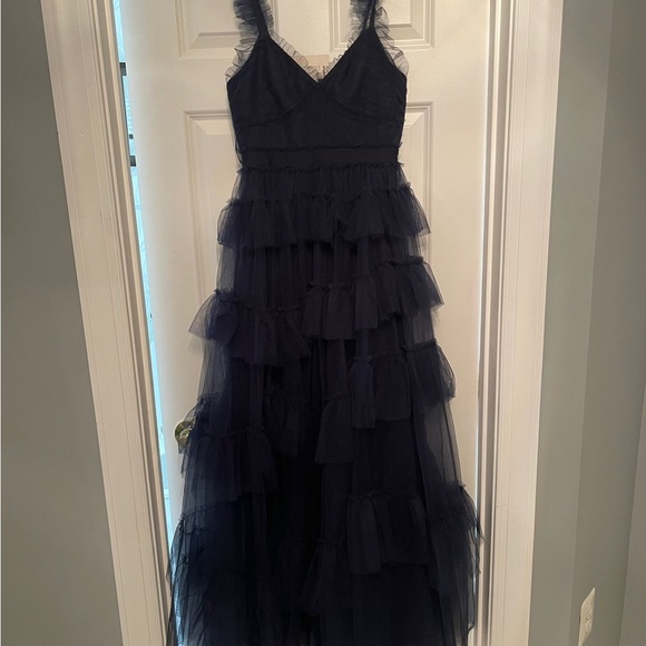 BCBG Size 0. Used only one day for a few hours - Picture 5 of 8